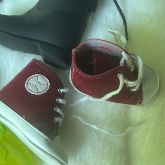 Battat boots/shoes plus other brands/unbranded that fit American Girl Dolls - Picture 3 of 13